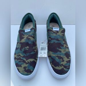 Adidas Adult Vulcraid3r Slip on Skate Shoe - Men’s Sz 11.5 No Box!